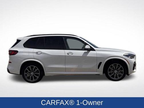 Mineral White Metallic 2021 BMW X5 xDrive40i