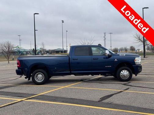 2024 RAM 3500 Laramie Crew Cab 4x4 8' Box