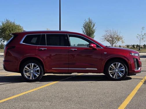 2023 Cadillac XT6 Premium Luxury AWD