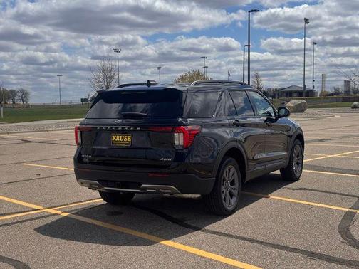 Black Metallic 2026 Ford Explorer Active