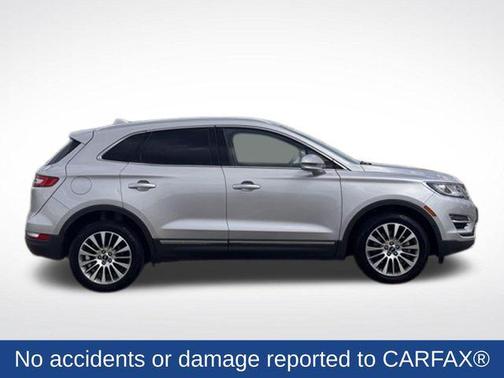 Ingot Silver Metallic 2017 Lincoln MKC Reserve