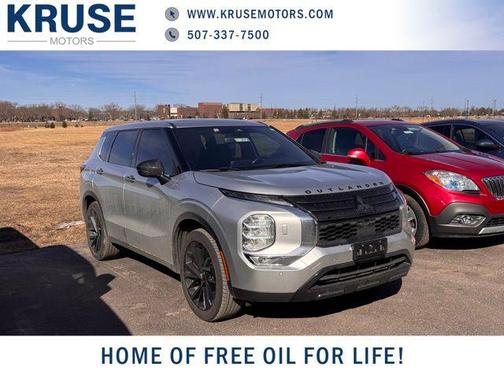 2022 Mitsubishi Outlander Black Edition S-AWC