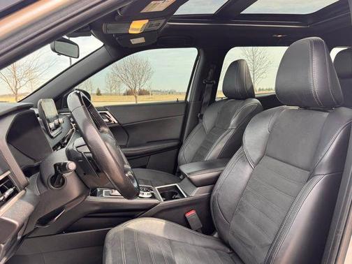 2022 Mitsubishi Outlander Black Edition S-AWC