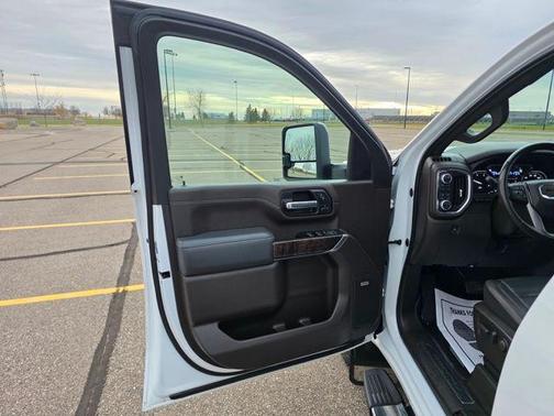 2020 GMC Sierra 2500 Denali