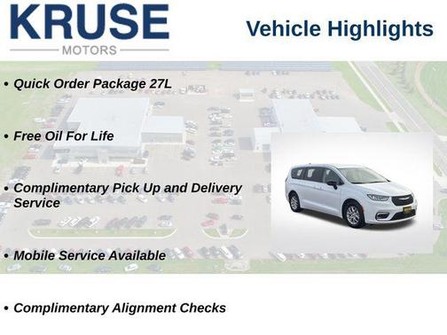 Bright White Clearcoat 2024 Chrysler Pacifica Touring L