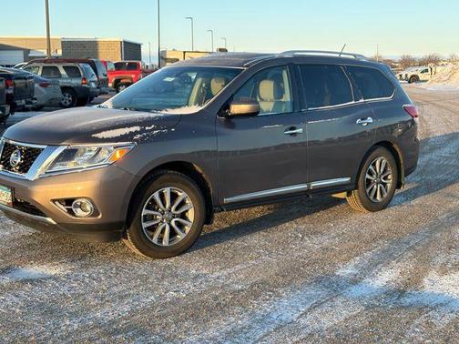 2014 Nissan Pathfinder SL