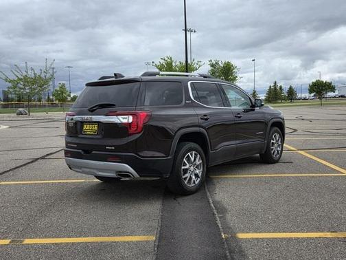 2021 GMC Acadia AWD SLT