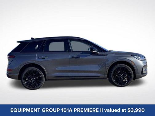 asher gray metallic clearcoat 2026 Lincoln Corsair Premiere
