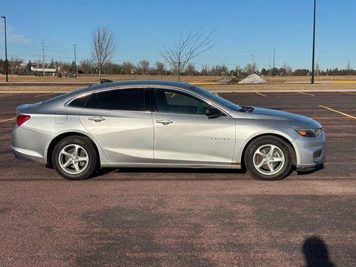 2018 Chevrolet Malibu 1LS