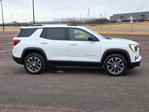 Summit White 2026 GMC Terrain AWD Elevation