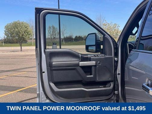 Iconic Silver Metallic 2022 Ford F-250 Platinum