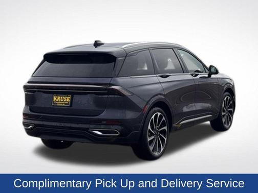 Blue Panther Metallic Clearcoat 2024 Lincoln Nautilus Black Label