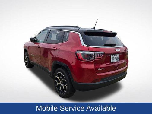 Red Hot Pearlcoat 2025 Jeep Compass Limited
