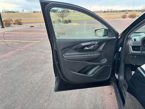 2023 GMC Terrain AWD AT4