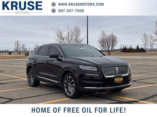 2022 Lincoln Nautilus Reserve