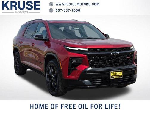 Radiant Red Tintcoat 2024 Chevrolet Traverse RS