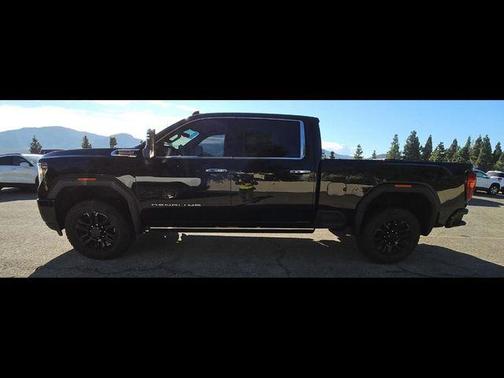 2023 GMC Sierra 2500 Denali