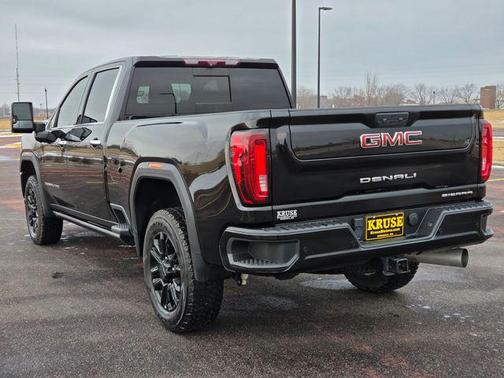 2023 GMC Sierra 2500 Denali