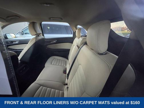 Iconic Silver Metallic 2023 Ford Edge SEL