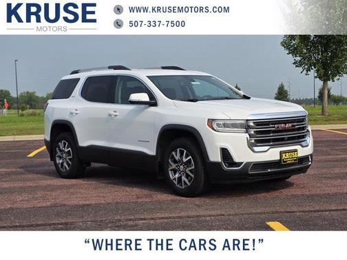 2022 GMC Acadia AWD SLT