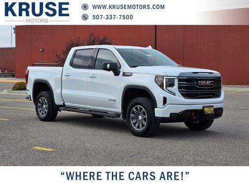 2024 GMC Sierra 1500 AT4