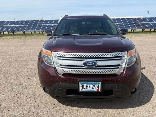 Red 2011 Ford Explorer XLT