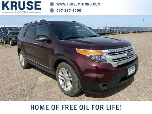 Red 2011 Ford Explorer XLT