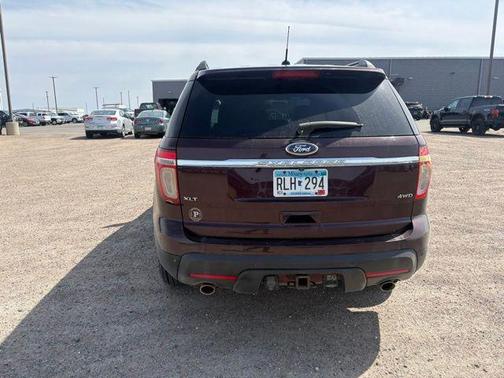 Red 2011 Ford Explorer XLT