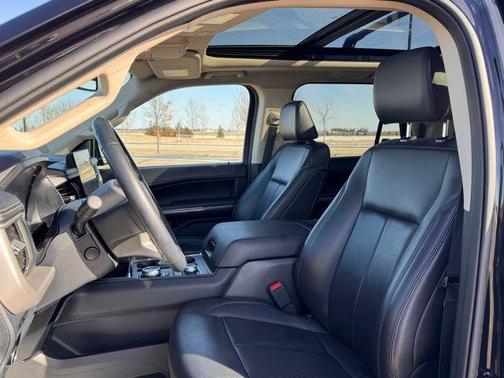 2023 Ford Expedition Max XLT