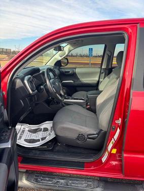 2016 Toyota Tacoma SR5