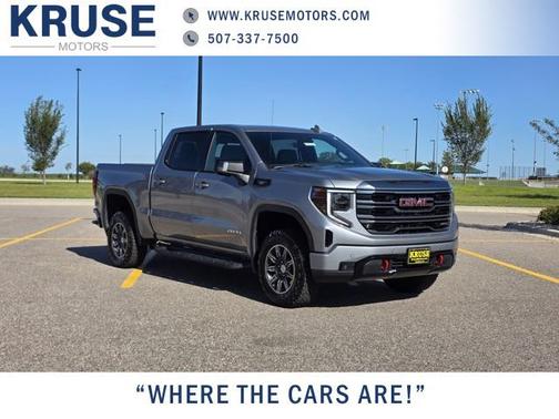 2024 GMC Sierra 1500 AT4