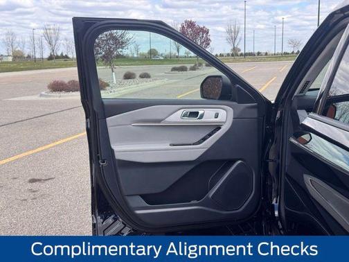 Black Metallic 2026 Ford Explorer Active