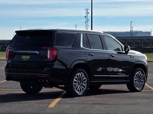 2023 GMC Yukon Denali Ultimate