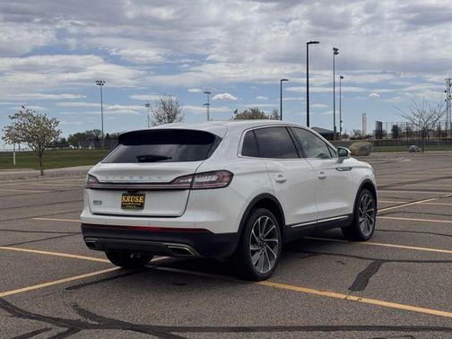 Pristine White Metallic Tri-Coat 2023 Lincoln Nautilus Reserve
