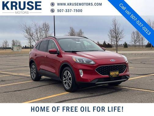 Rapid Red Metallic Tinted Clearcoat 2020 Ford Escape SEL