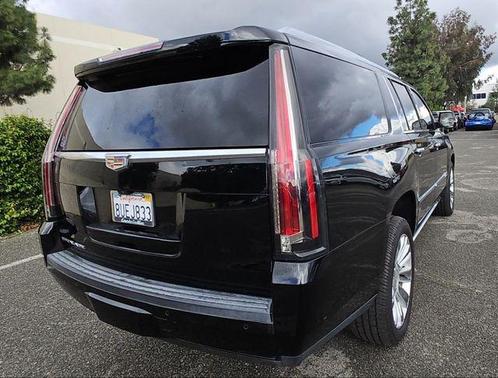 2017 Cadillac Escalade ESV Platinum