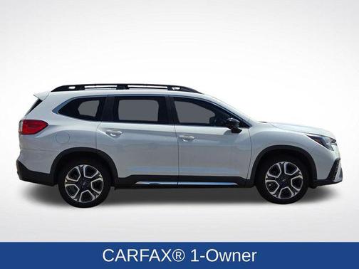 Crystal White Pearl 2024 Subaru Ascent Limited 7-Passenger