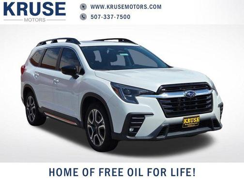 Crystal White Pearl 2024 Subaru Ascent Limited 7-Passenger