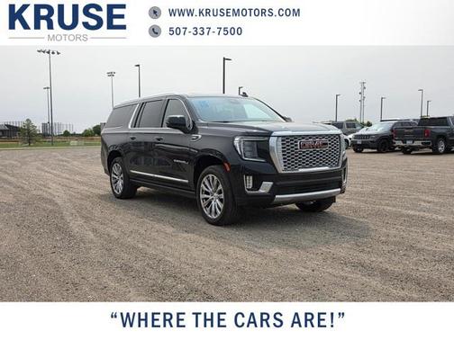 2023 GMC Yukon XL Denali