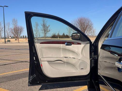 2008 Buick Lucerne CXS