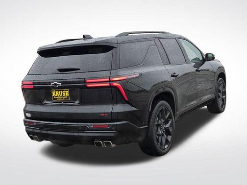 Mosaic Black Metallic 2024 Chevrolet Traverse RS