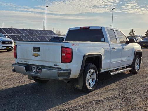 Summit White 2015 Chevrolet Silverado 1500 2LT