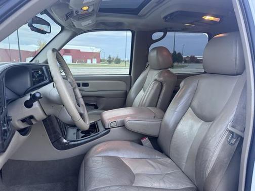 2004 GMC Yukon XL Denali