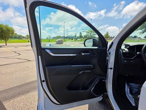 2026 GMC Acadia Elevation AWD