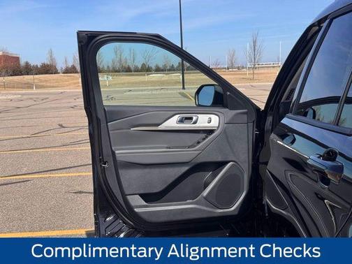 Black Metallic 2026 Ford Explorer Active