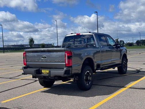 2026 Ford F-250 Lariat
