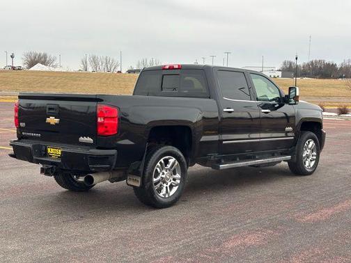 2019 Chevrolet Silverado 2500 High Country
