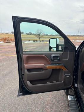 2019 Chevrolet Silverado 2500 High Country