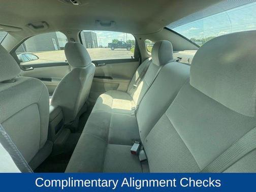 Silver Ice Metallic 2016 Chevrolet Impala Limited LT