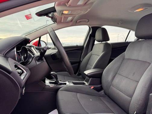 2016 Chevrolet Cruze LT Auto